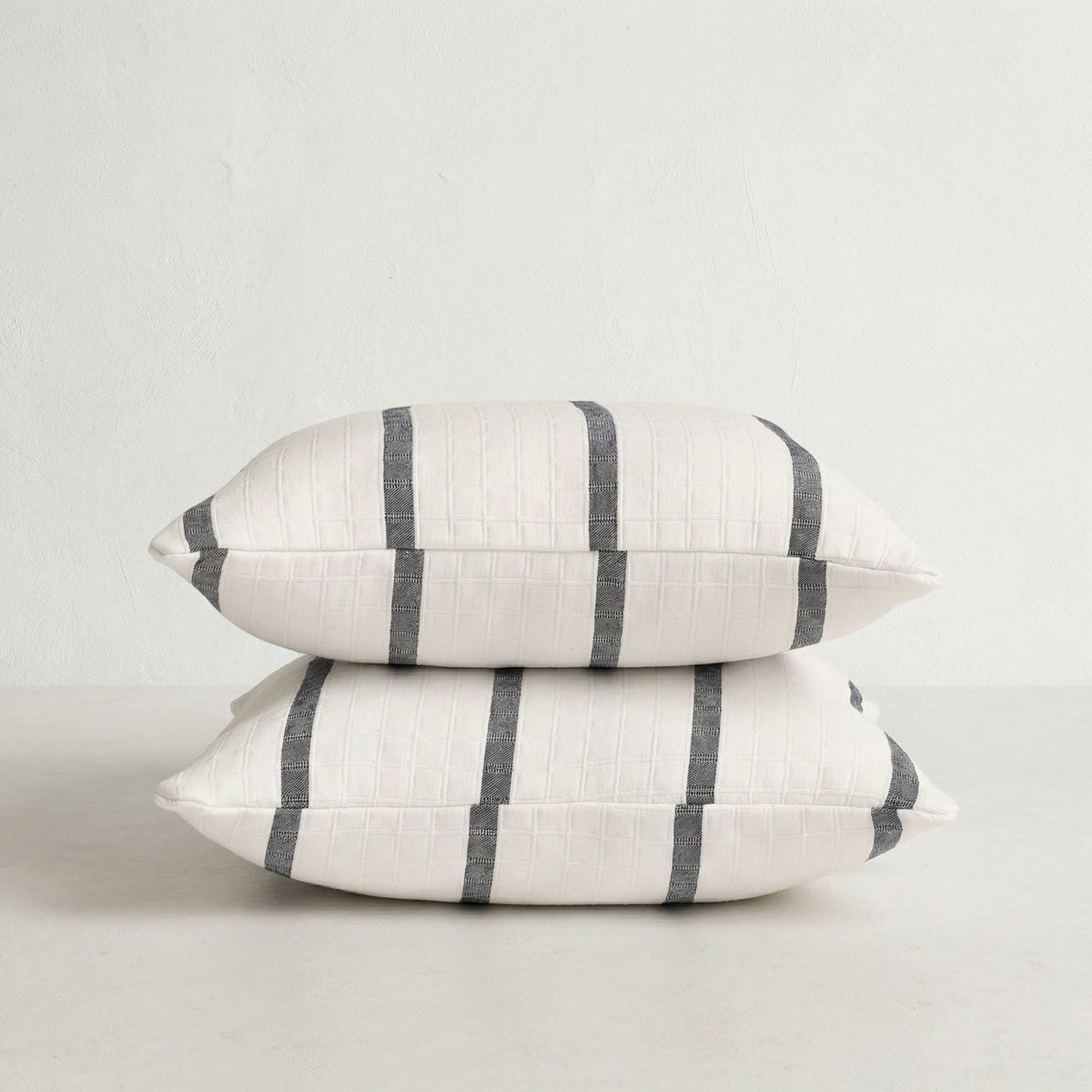 Housses de coussin jacquard rayures RETTA 45x45 cm lot de 2