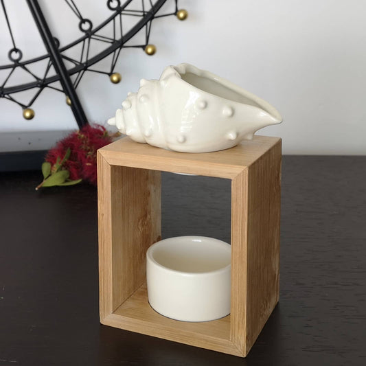 Brûleur fondant parfum d'ambiance Zen'Arôme en céramique avec motif bambou, conçu pour diffuser des fragrances apaisantes.