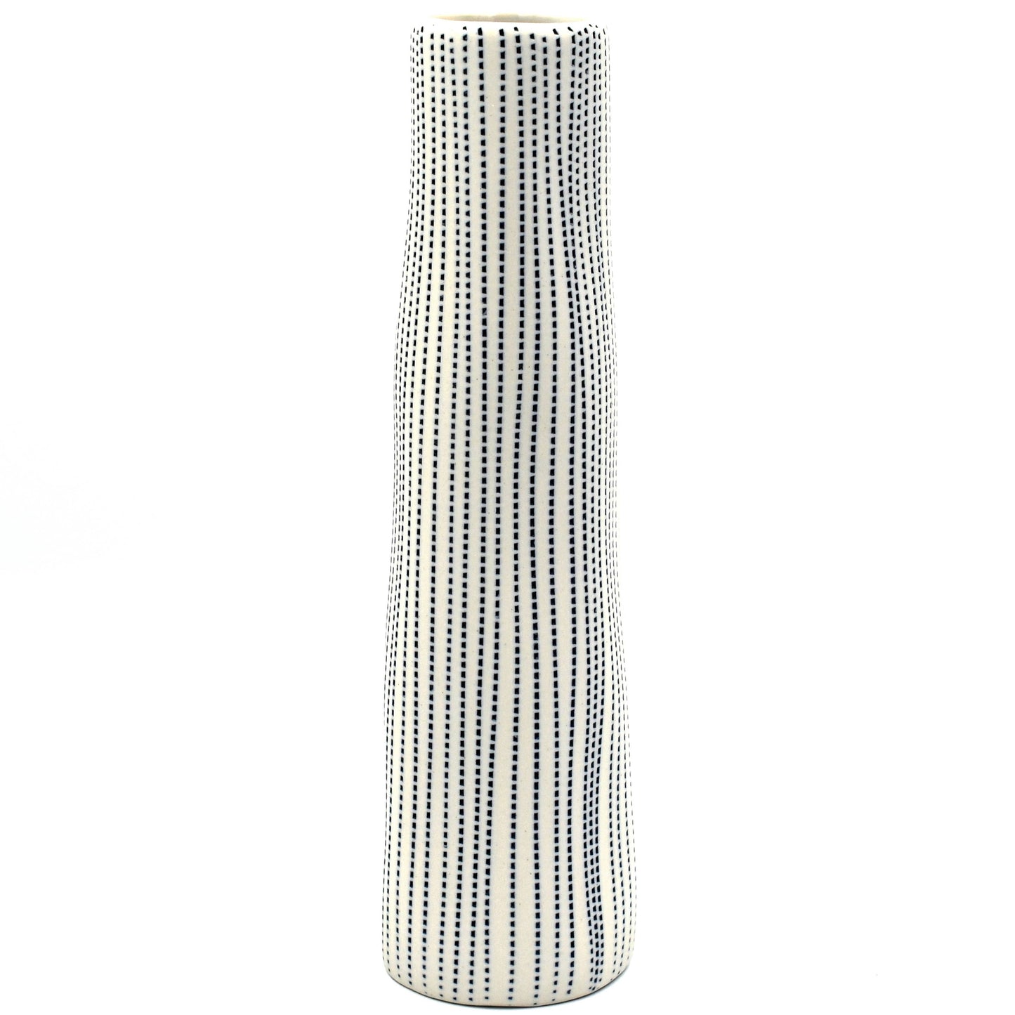 Vase en porcelaine fait main KOZA M-Vase 1159W26 d'Art Floral Trading LLC, finition élégante et artisanale.