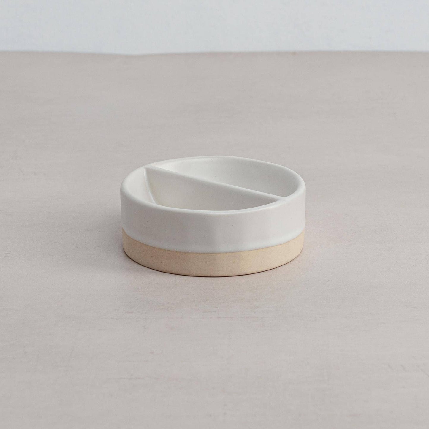 Pot à pincer Organics blanc grès - Céramique artisanale pour condiments et épices