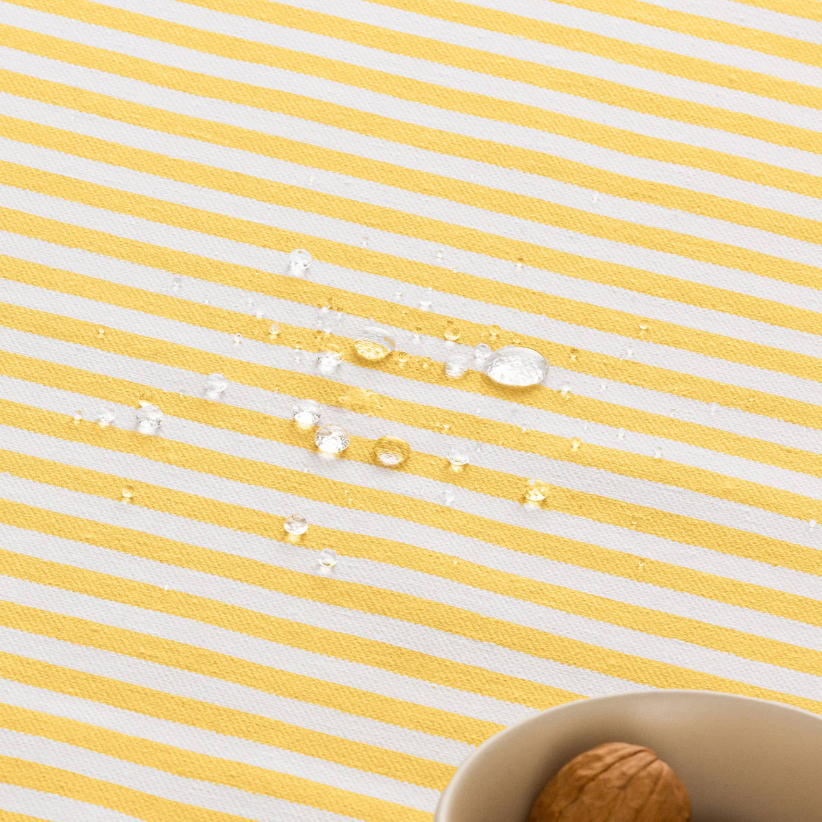 Nappe rayée résistante aux taches en coton polyester GAMUSI, 140 cm, idéale pour la cuisine ou la salle à manger.